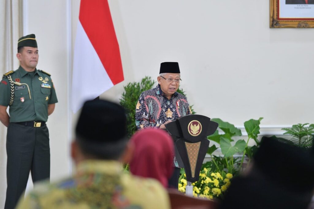 Pengukuhan lima KDEKS di Istana Wakil Presiden Pengukuhan lima KDEKS di Istana Wakil Presiden
