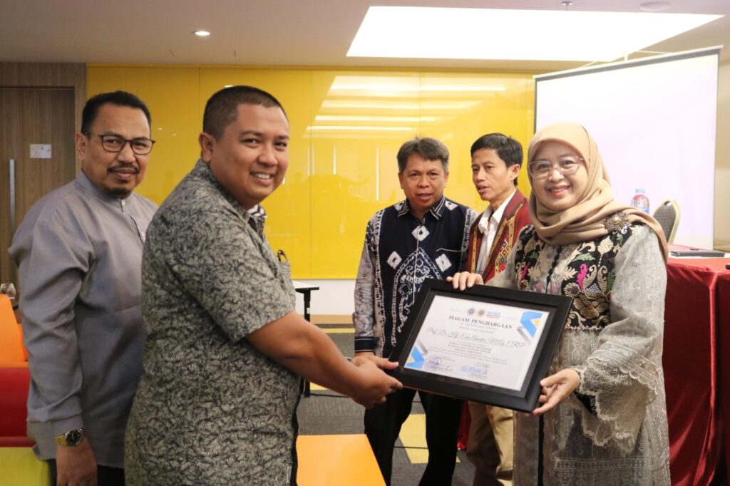 Prof. Euis Amalia : Terobosan Terbaru untuk Program Studi Ekonomi Syariah Prof. Euis Amalia : Terobosan Terbaru untuk Program Studi Ekonomi Syariah