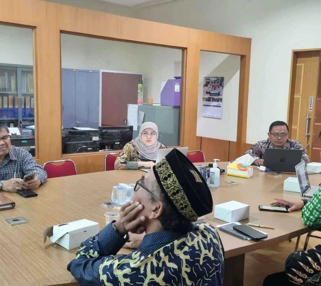 Menyusuri Agenda Dari Senat hingga Persiapan Konferensi Internasional Menyusuri Agenda Dari Senat hingga Persiapan Konferensi Internasional