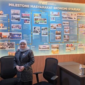 Prof. Euis Amalia Hadiri Peresmian Sekretariat Baru MES