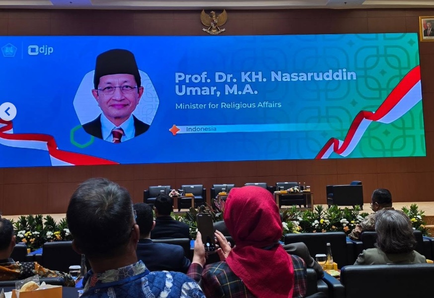Suasana jajaran pejabat Ditjen Pajak menyimak materi forum